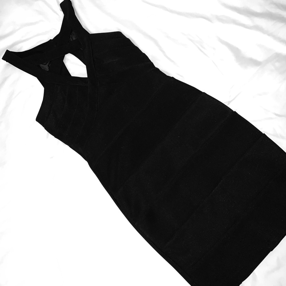 Windsor Little Black Dress 🖤